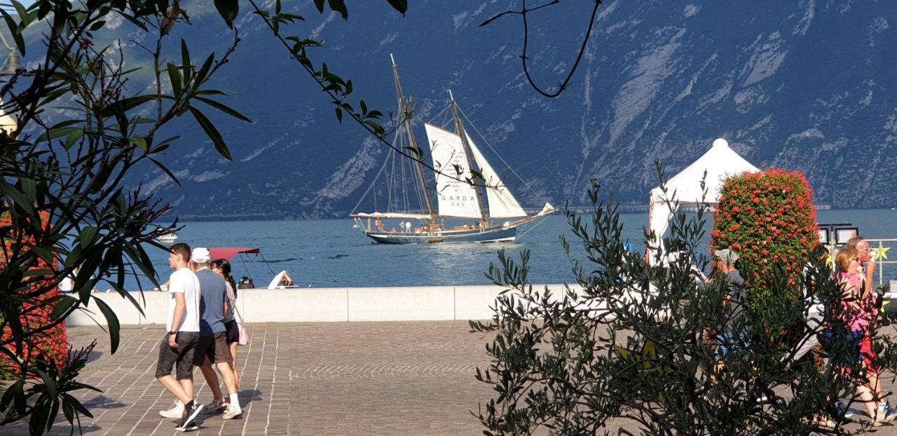 Albergo Bellavista Limone sul Garda Εξωτερικό φωτογραφία